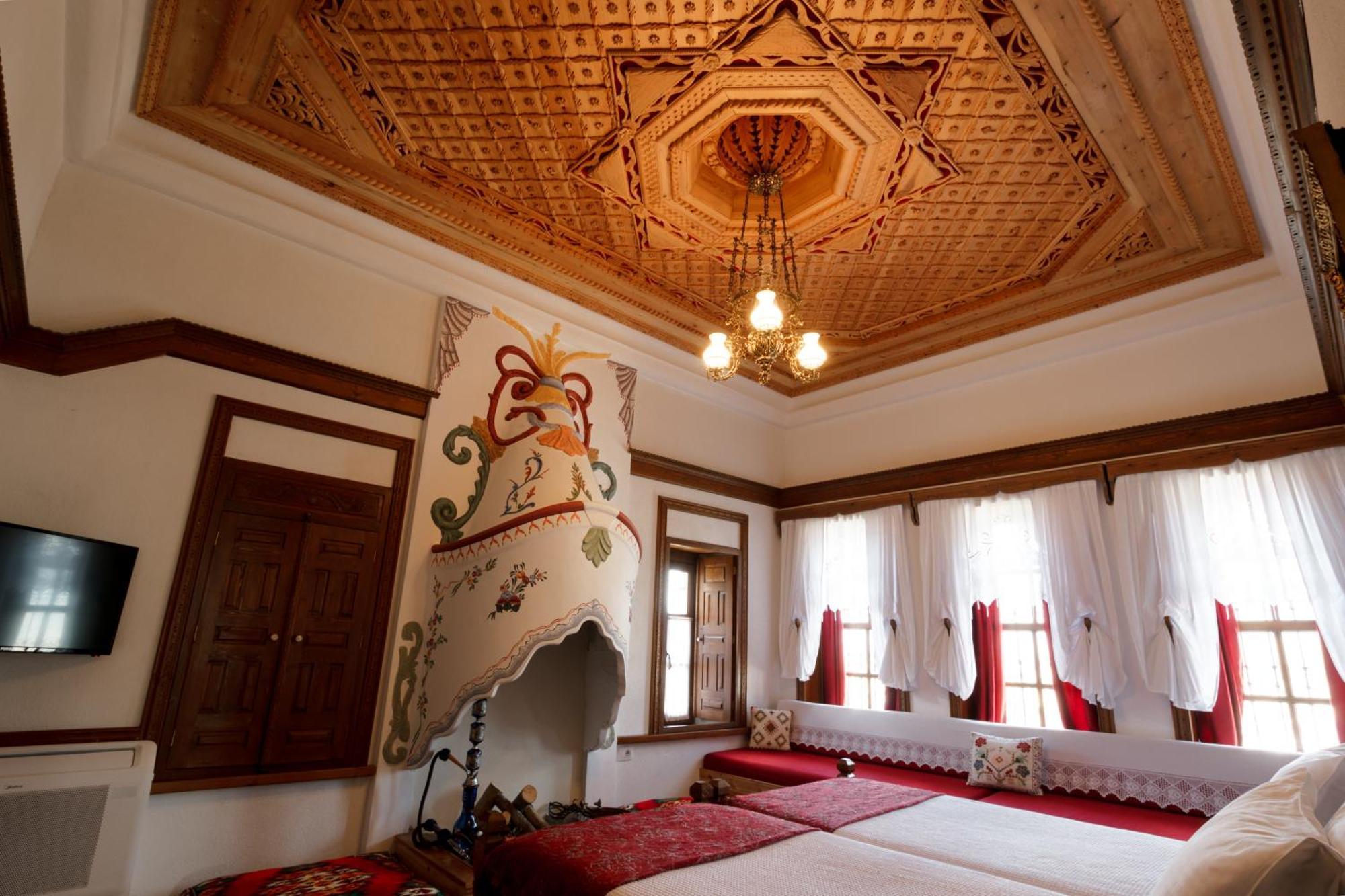 Boutique Hotel Musee Гірокастра Екстер'єр фото
