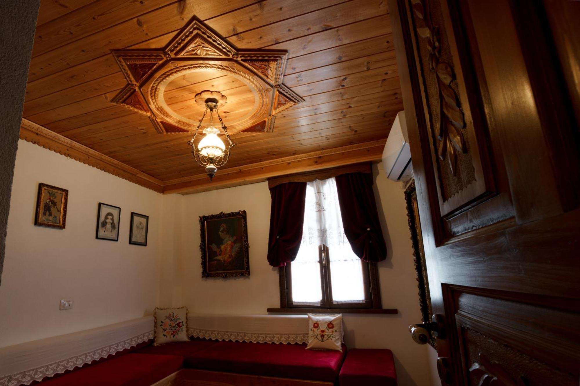 Boutique Hotel Musee Гірокастра Екстер'єр фото