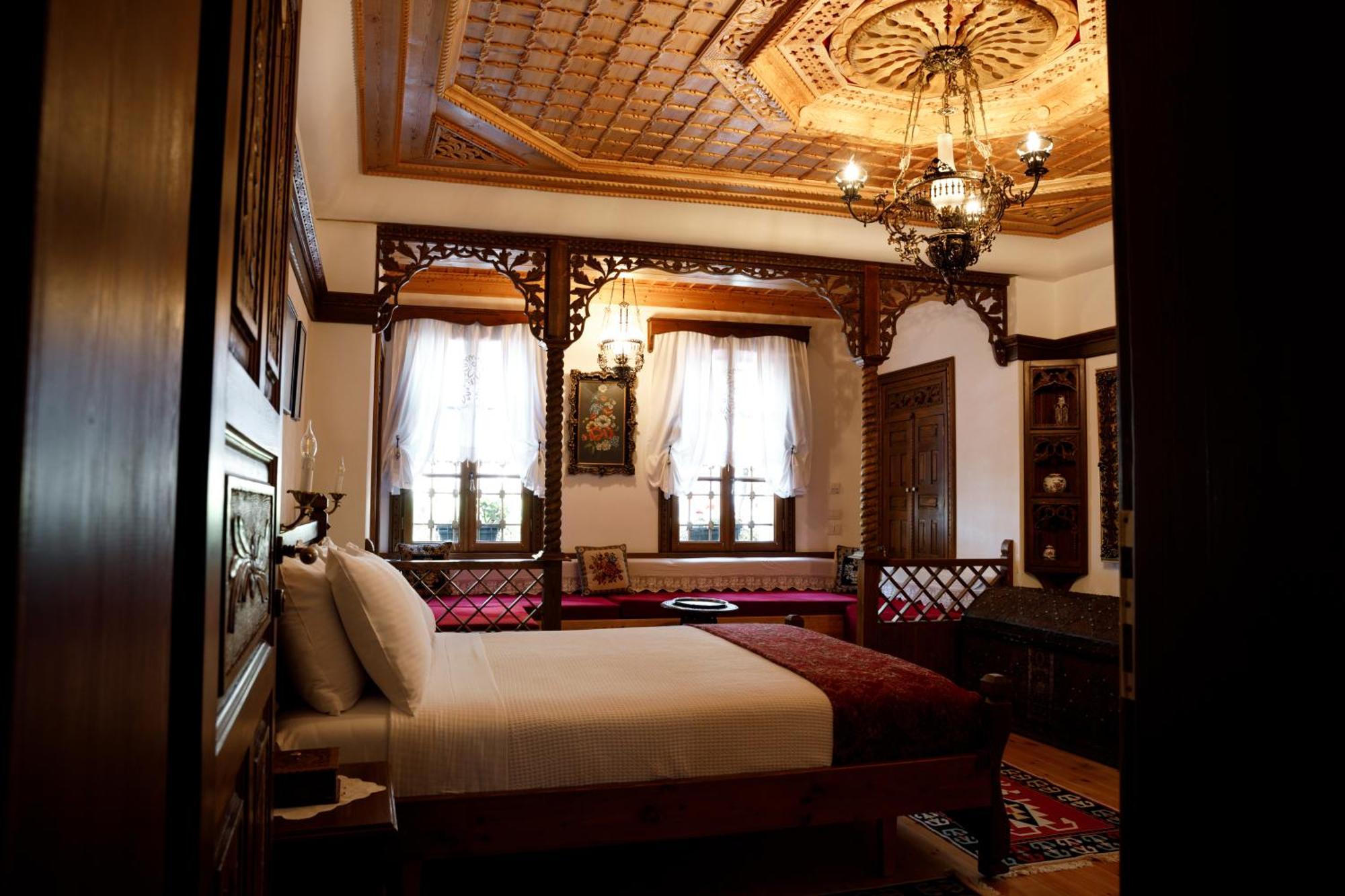 Boutique Hotel Musee Гірокастра Екстер'єр фото